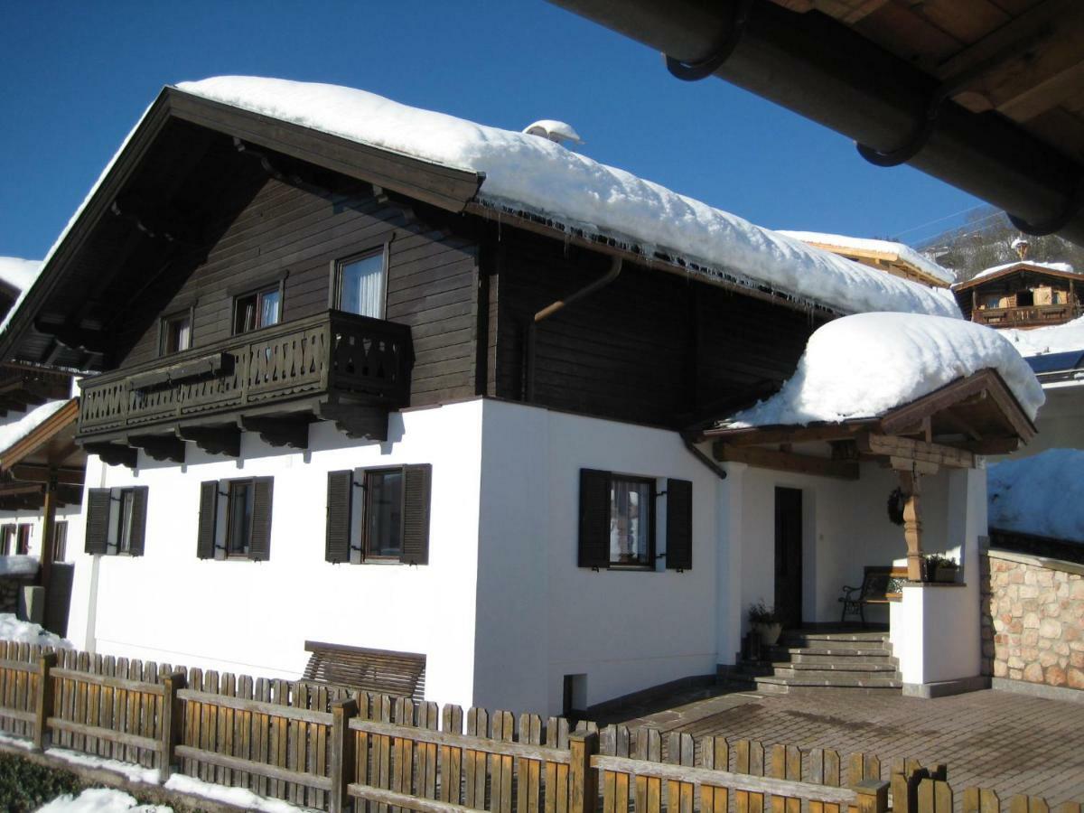 Ferienhaus Bachler Бриксен-им-Тале Экстерьер фото